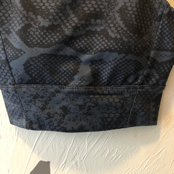 Allfenix Indie Python Print Racerback Sports Bra size S - Picture 4 of 12